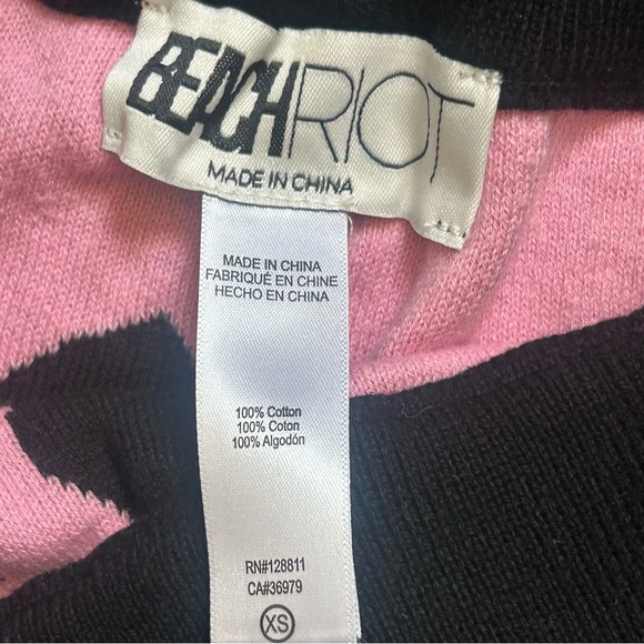 Beach Riot Balboa Hearts shorts - Picture 5 of 9